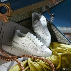 Disney x Aldo Glasssneaker Cinderella Multi Sizes White NEW IN BOX Authentic
